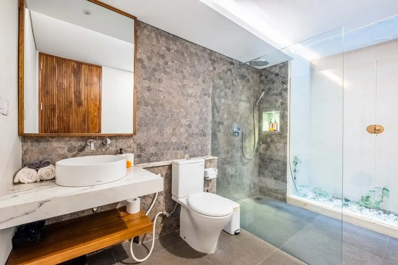 Villa For Rent 3 Bed In Pererenan Badung Bali PO-3373 — image 4