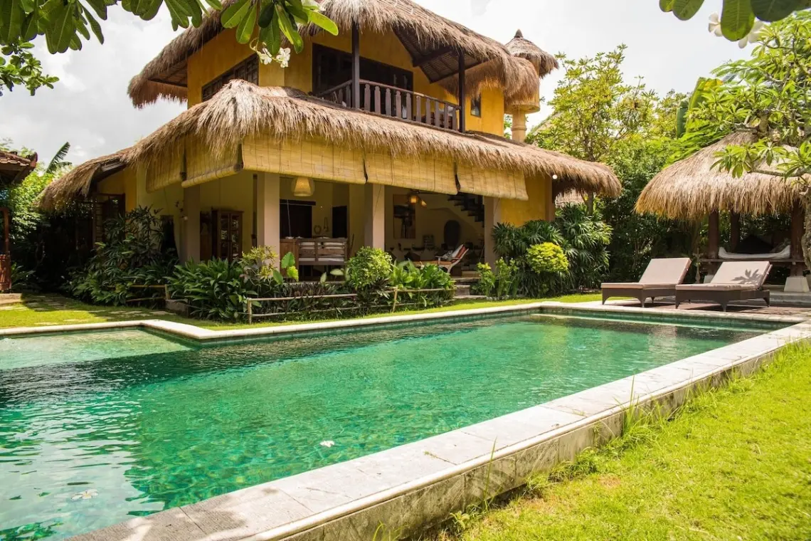 Villa For Rent 3 Bed In Umalas Kerobokan Bali PO-3381