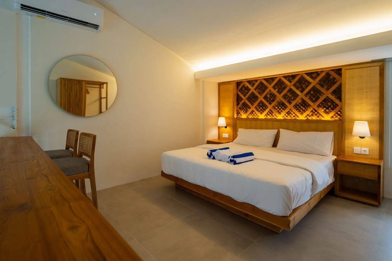 #141 Modern 1 bedroom loft villa with minimalist style in the heart of Canggu — image 3