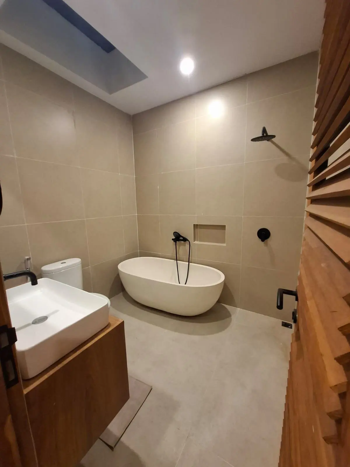 #2053 2 Bedroom Villa in Buduk Canggu — image 4