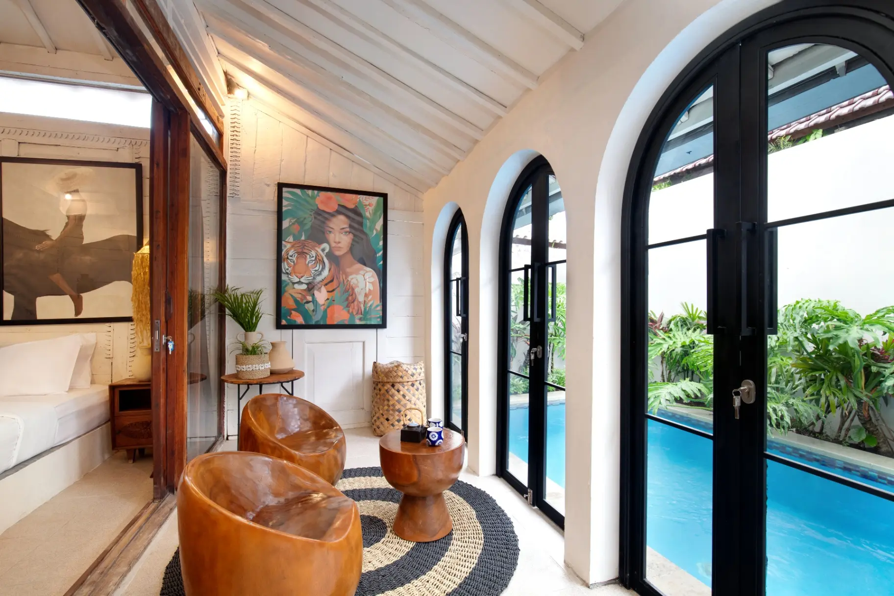 Canggu Beach House with pool - UNDER 200 million IDR A YEAR 2 Bedroom 2 Bathroom Walk to Beach — image 1