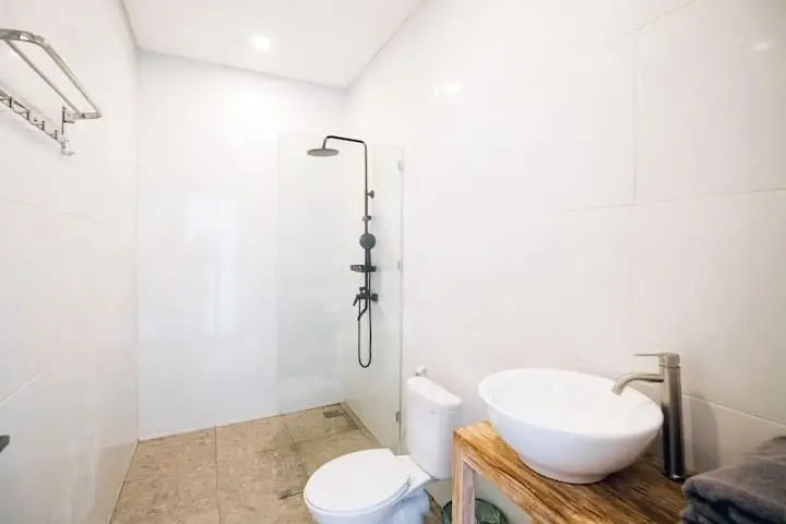 Villa For Rent 3 Bed In Padonan Canggu Bali PO-3386 — image 1