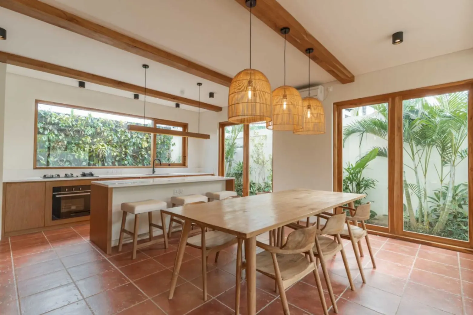 3-Bedroom Villa with Natural Finishes in North Canggu — image 1