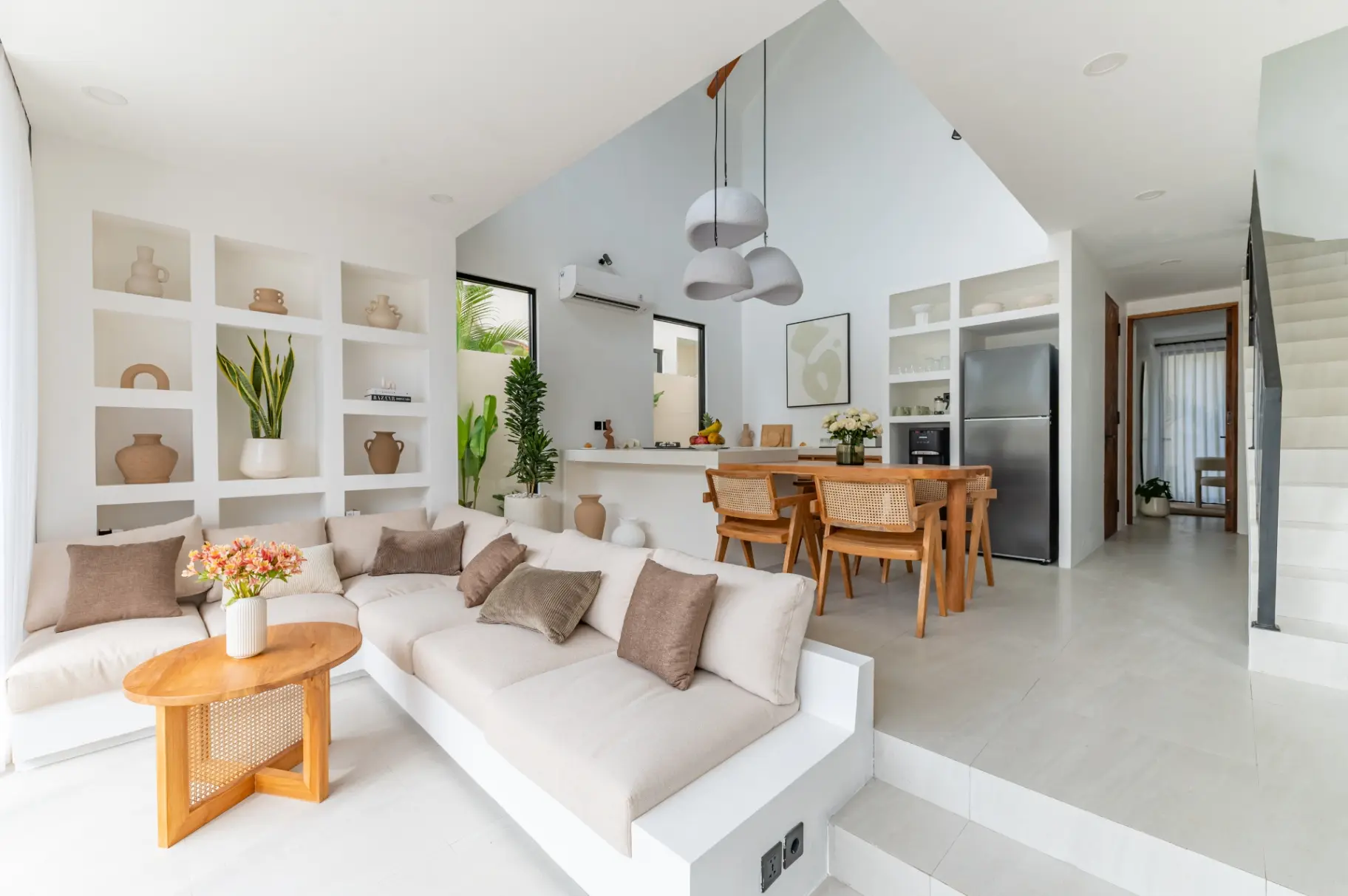 2-Bedroom Villa with Mezzanine & Garden Views in Ungasan — image 2
