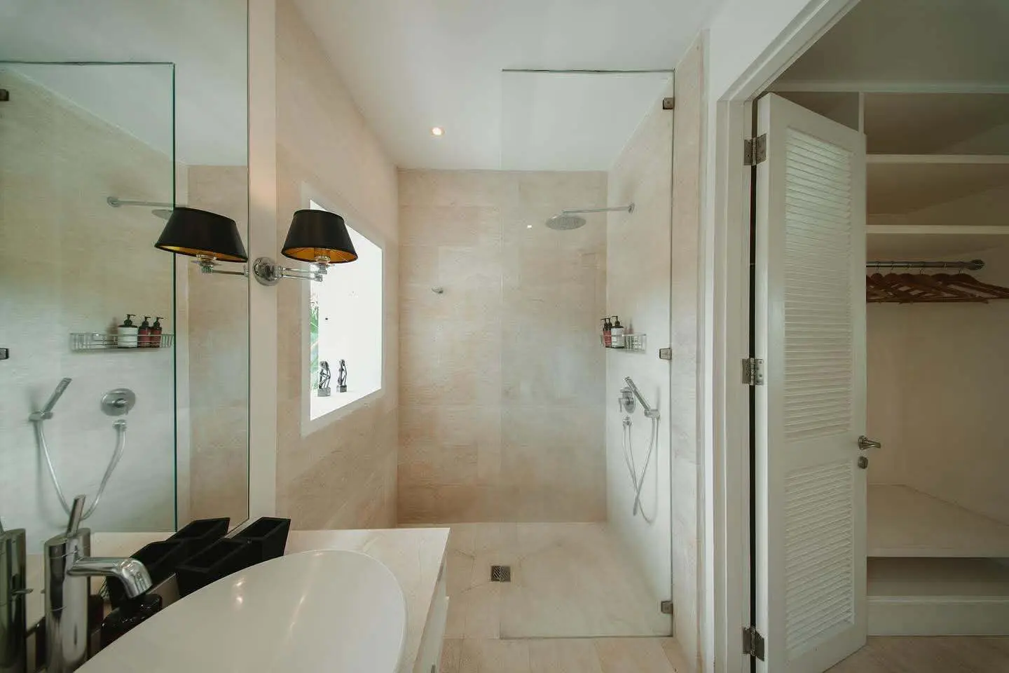Villa For Rent 5 Bed PererenanBadung Bali PO-3395 — image 3