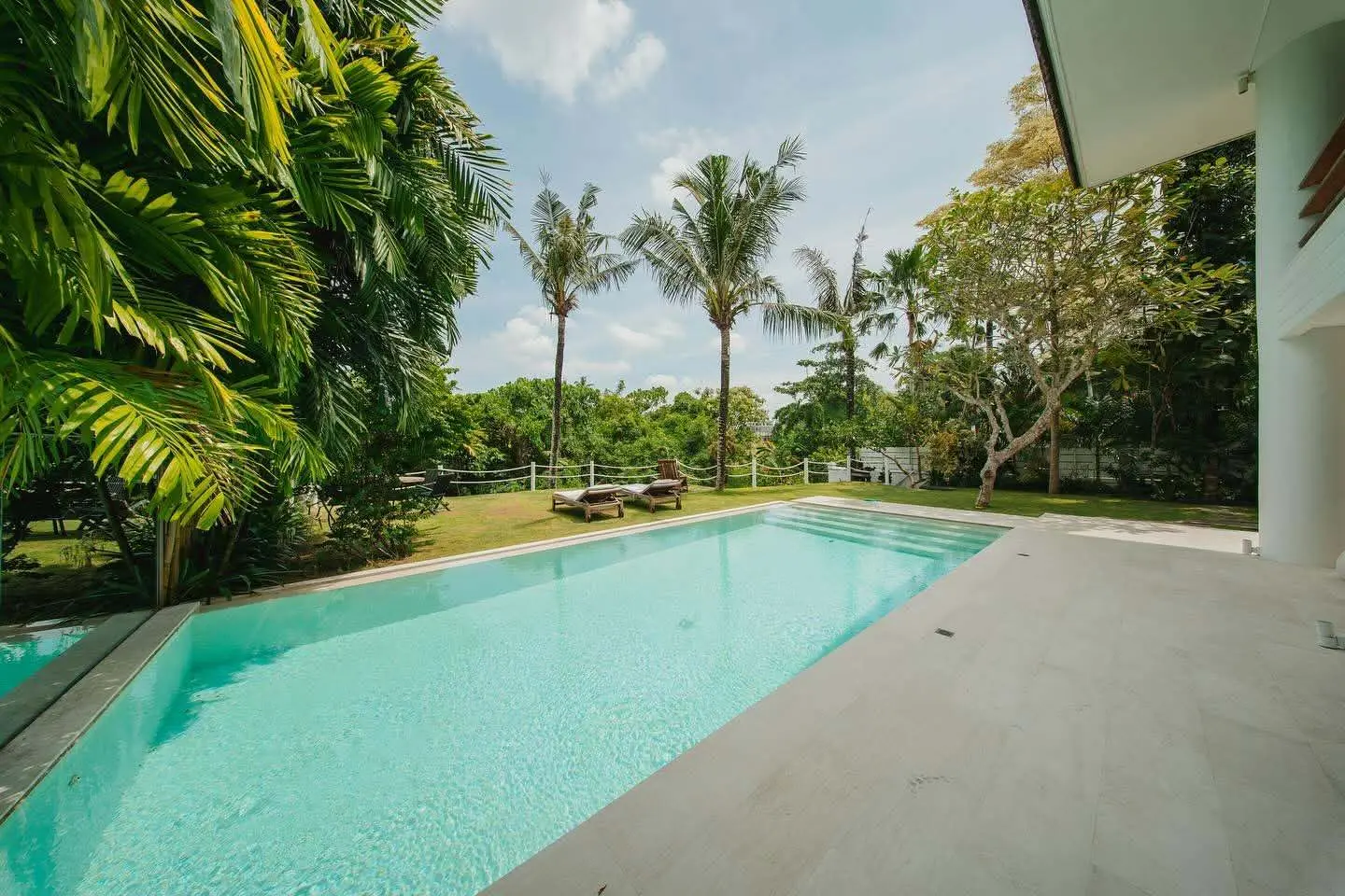 Villa For Rent 5 Bed PererenanBadung Bali PO-3395 — image 4