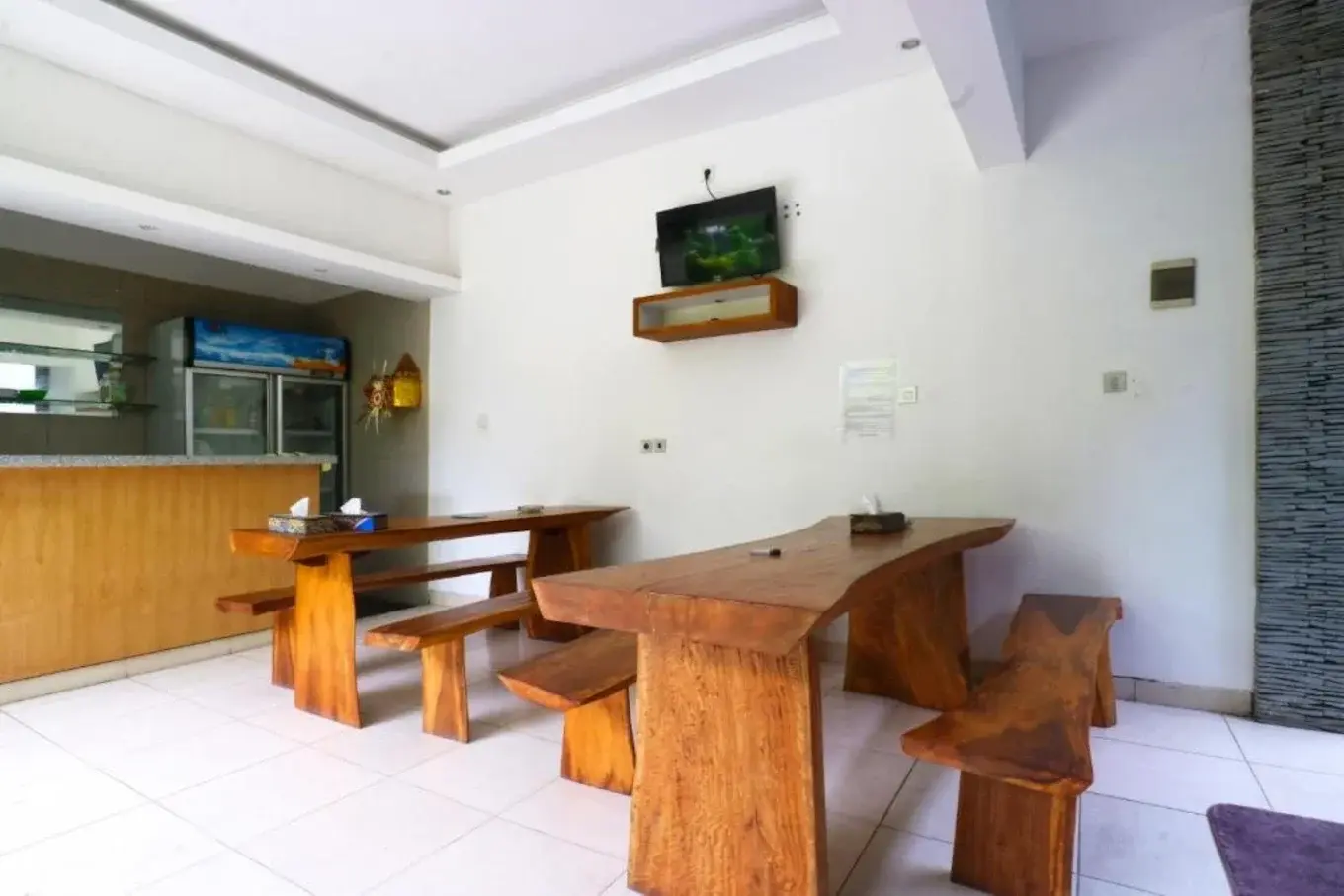 Saren Guest House — image 1