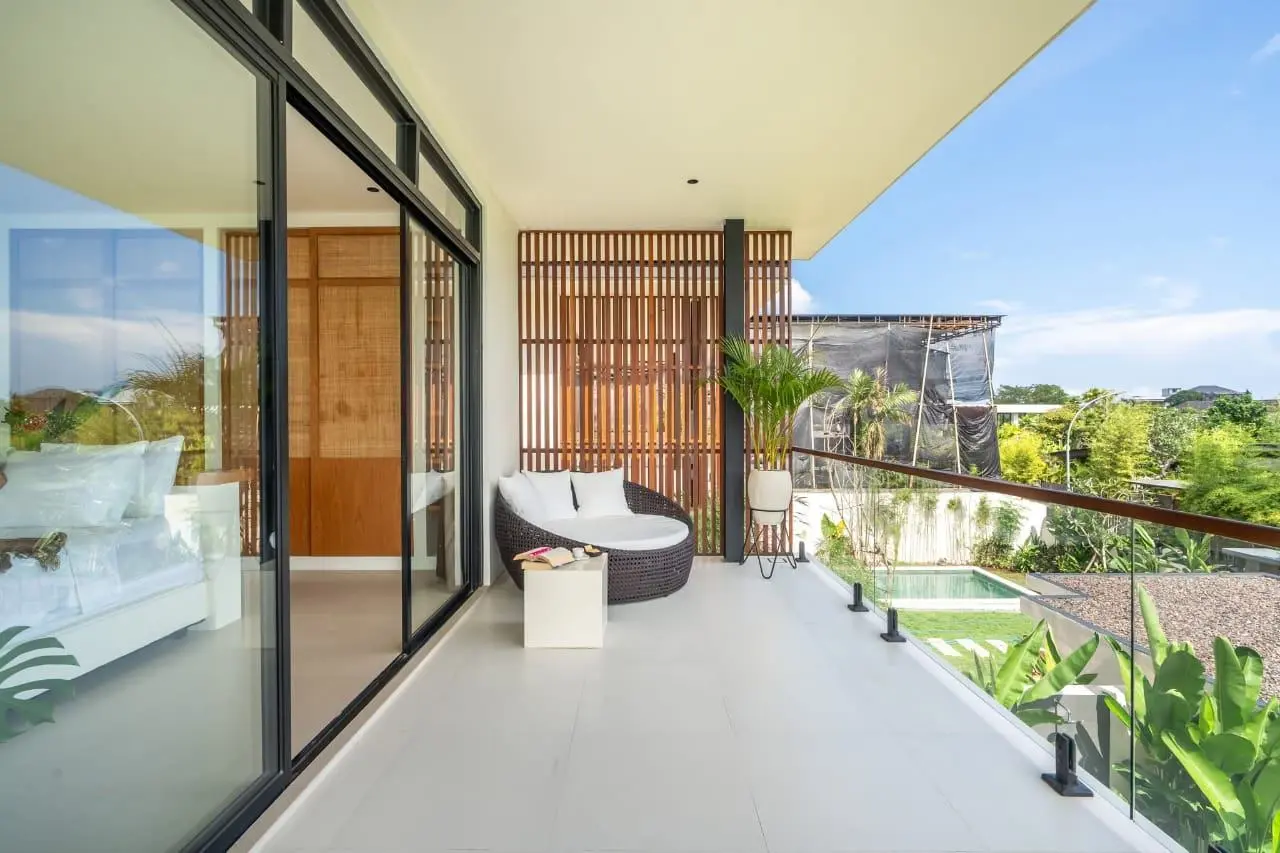 Villa For Rent 3 Bed In Berawa Tibubeneng Bali PO-3399 — image 4
