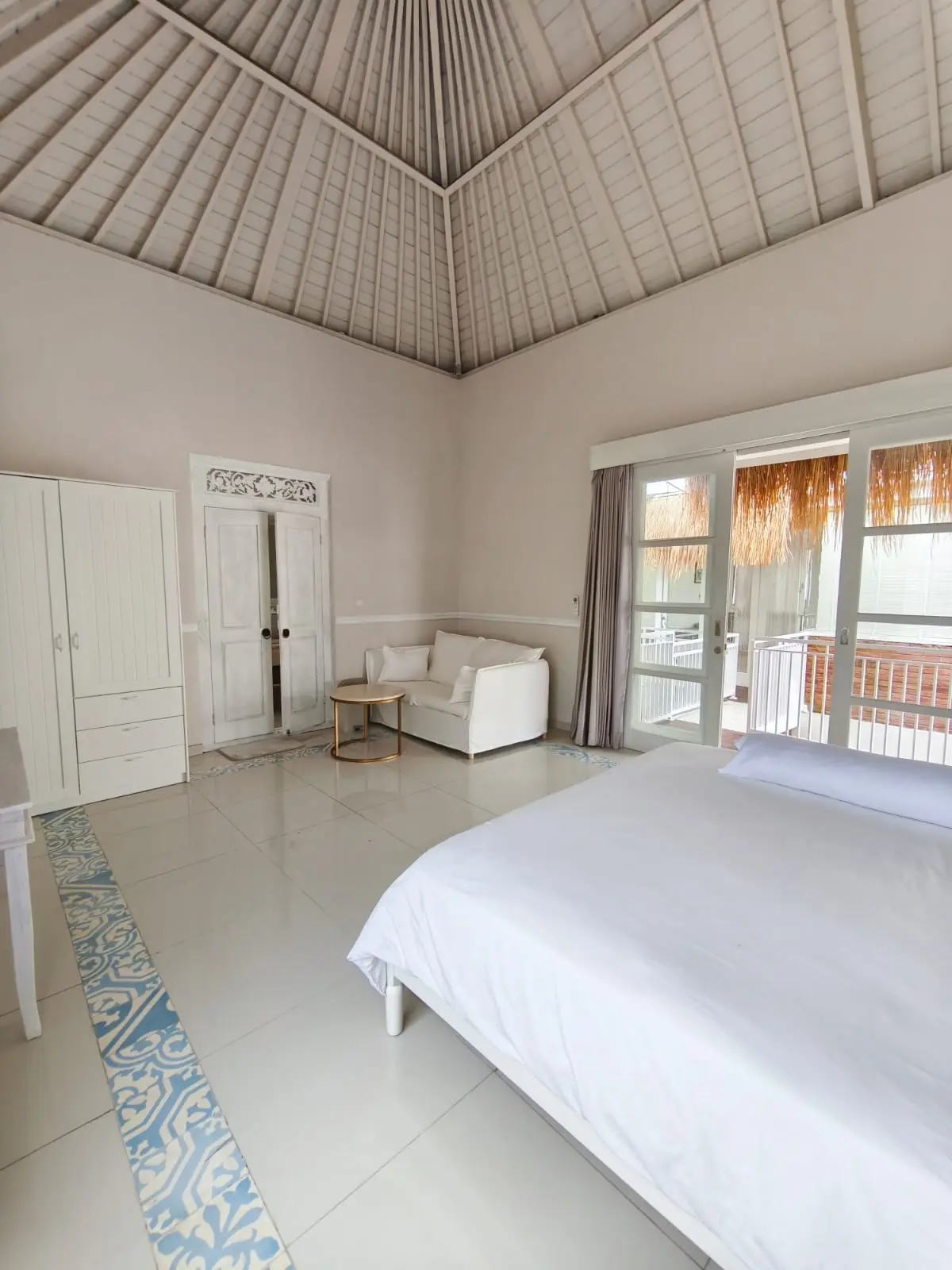 Villa For Sale And For Rent 3 Bed In Karang Suwung Berawa JH-3402 — image 1