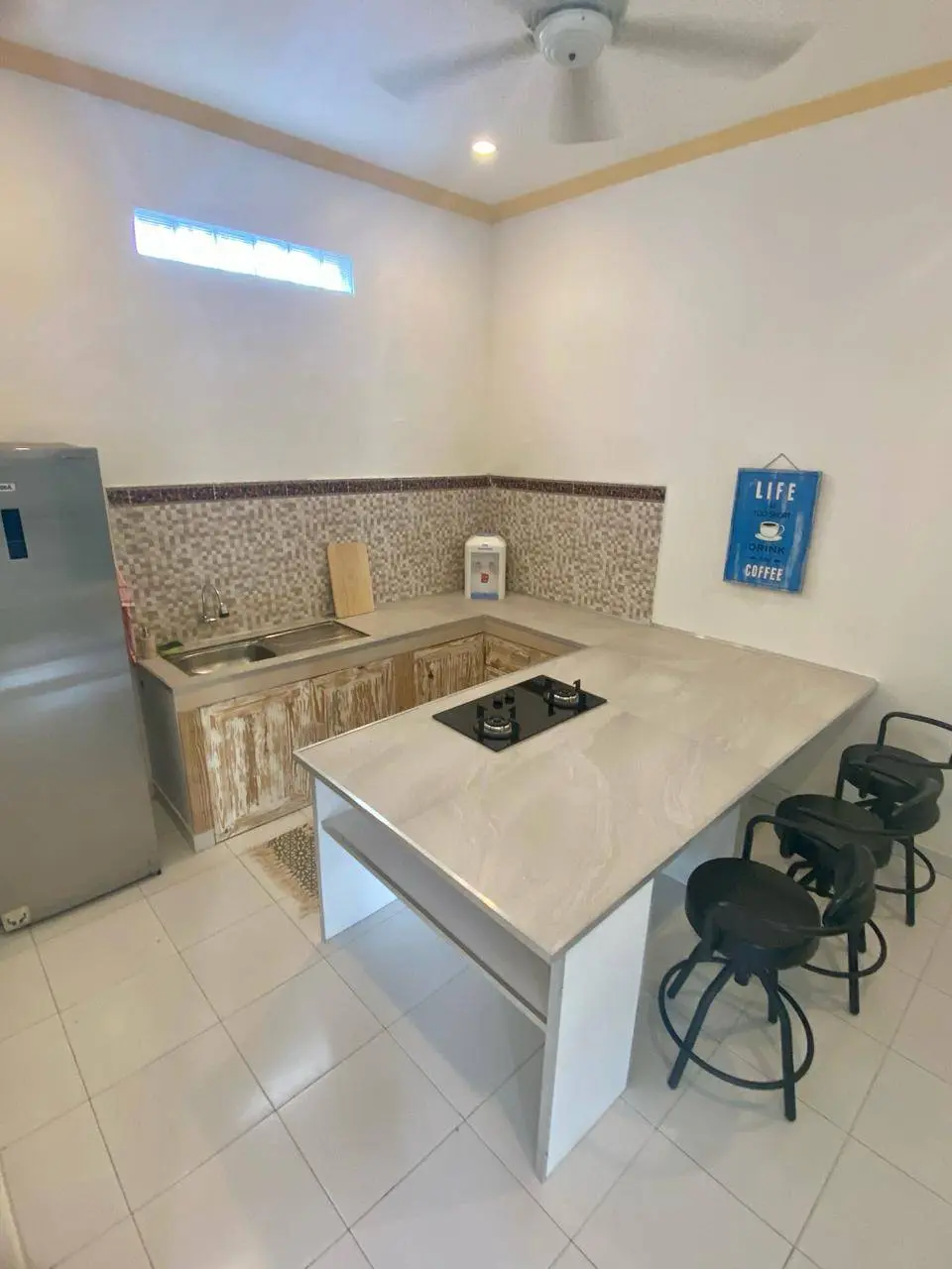 Pet Allowed | 3 Bedrooms | Kerobokan — image 2