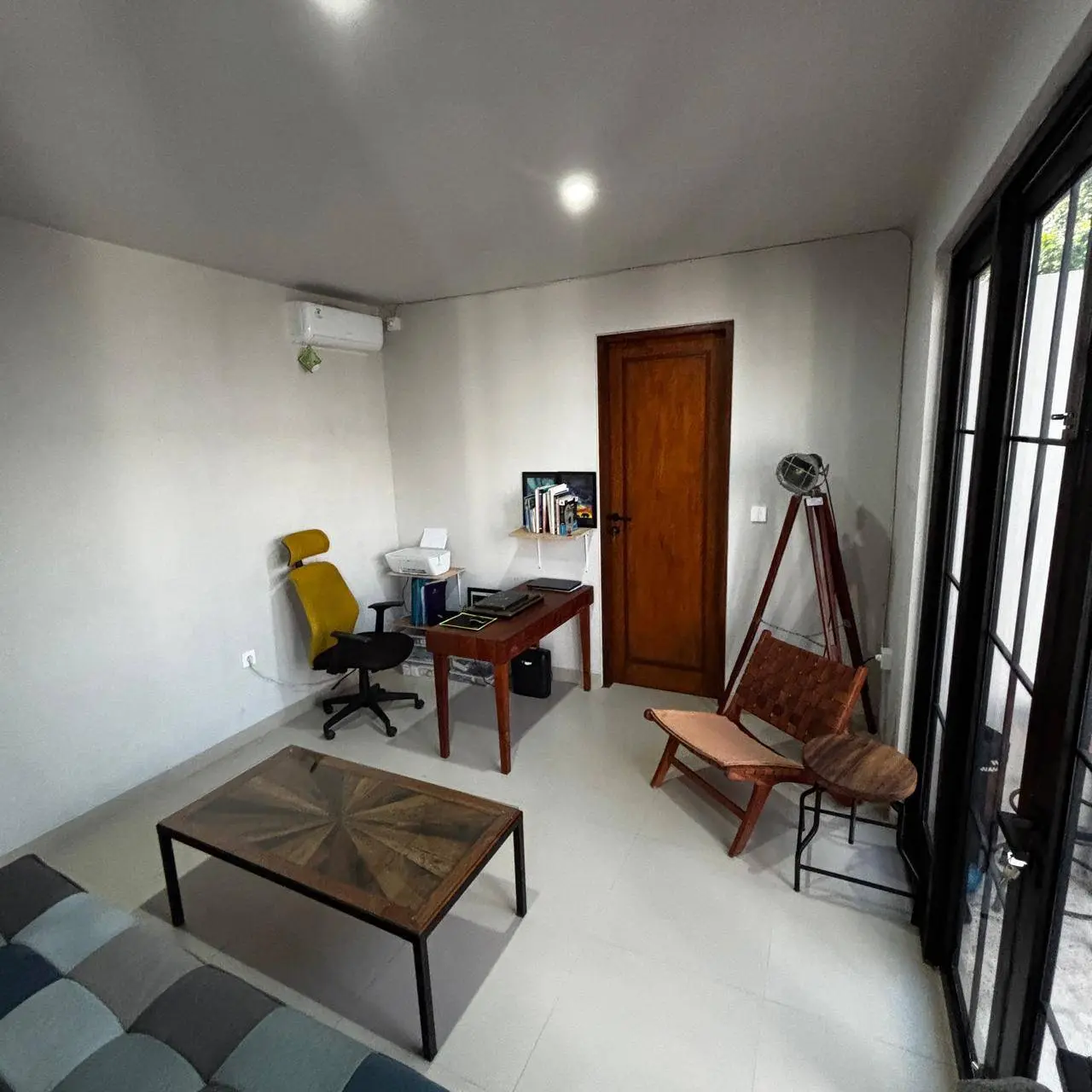 Sanur Bali Unfurnished 1-storey 2BR Residencial annual lease — image 1