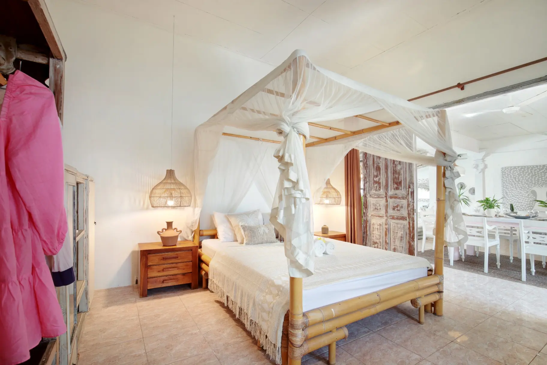 Monthly Spacious 4-Bedroom 4 bathroom Villa Opposite French School – Umalas — image 3