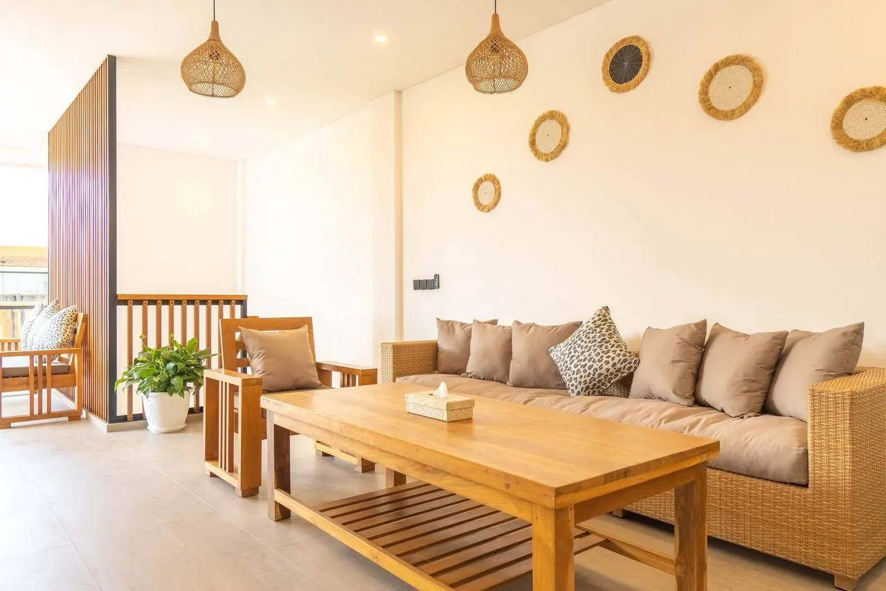 2 BEDROOM VILLA FULLY FURNISHED IN TUMBAK BAYUH - ADE462 — image 2
