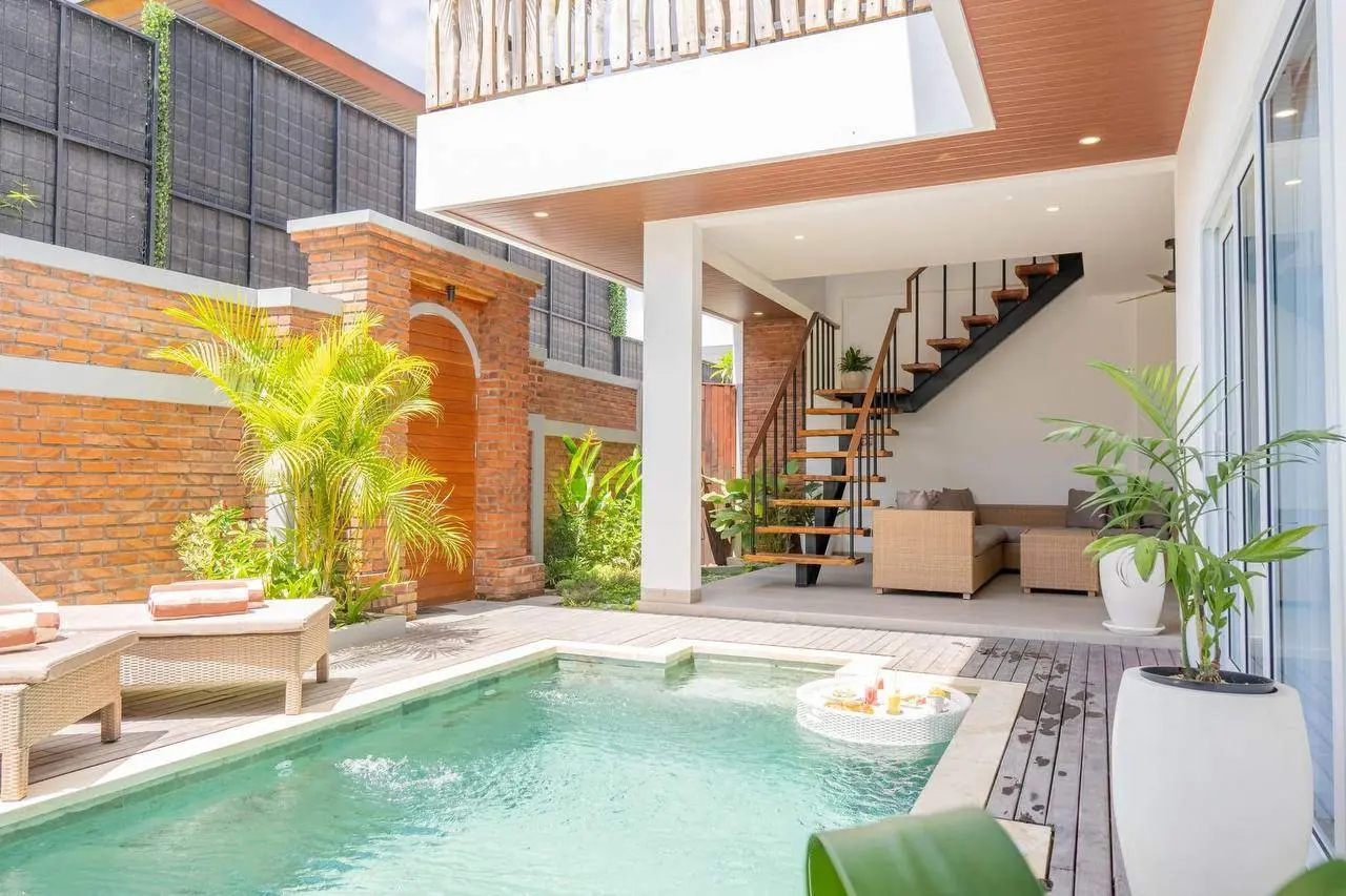 2 BEDROOM VILLA FULLY FURNISHED IN TUMBAK BAYUH - ADE462 — image 1