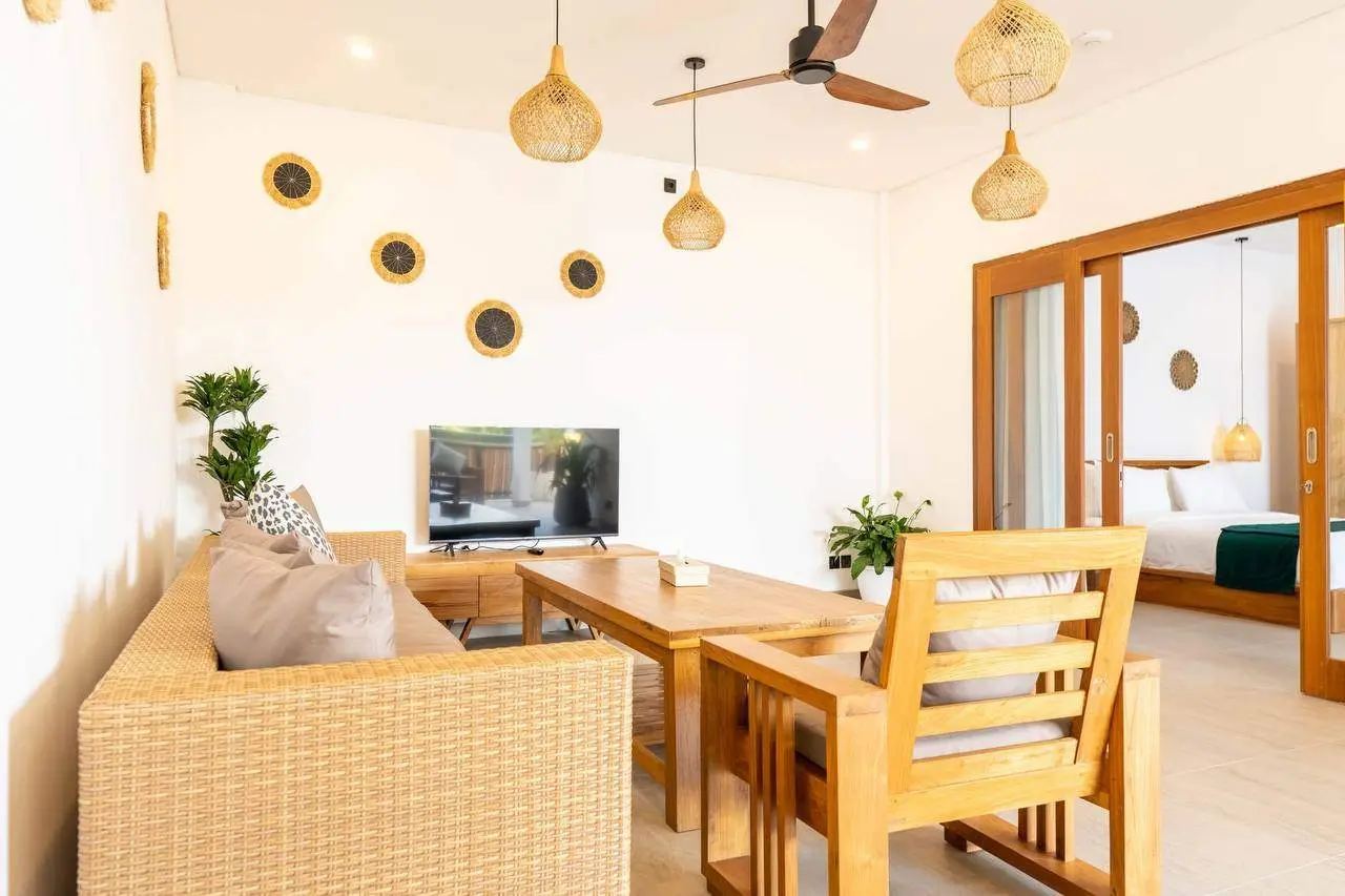 2 BEDROOM VILLA FULLY FURNISHED IN TUMBAK BAYUH - ADE462 — image 3