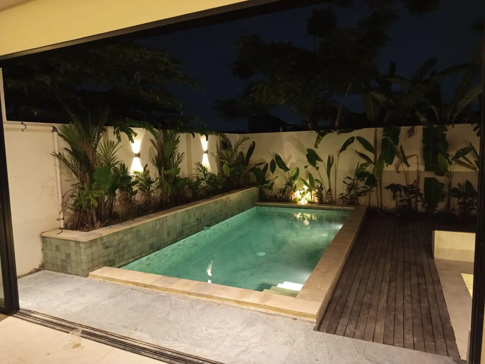3bed residential villa top area in west sanur spacious designed — image 4