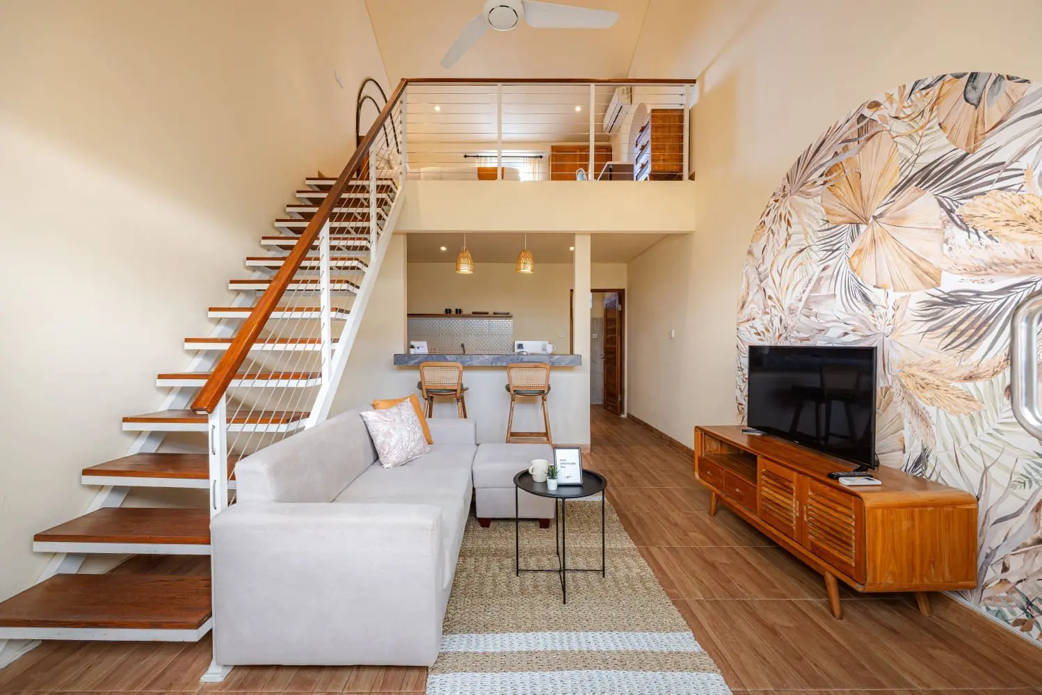 BRAND NEW 1-BEDROOM LOFT VILLA - ONLY 7 MINUTES TO LA FAVELA SEMINYAK