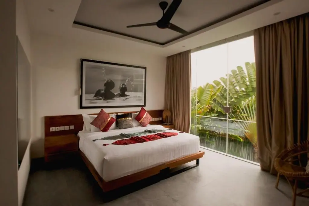 Villa For Rent 5 Bed In Berawa Tibubeneng Bali PO-3424 — image 2