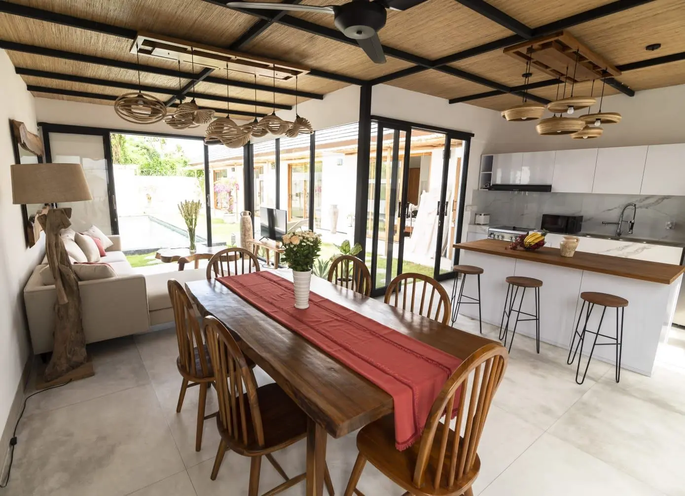 Spacious 4BR Villa for Monthly Rental — image 4