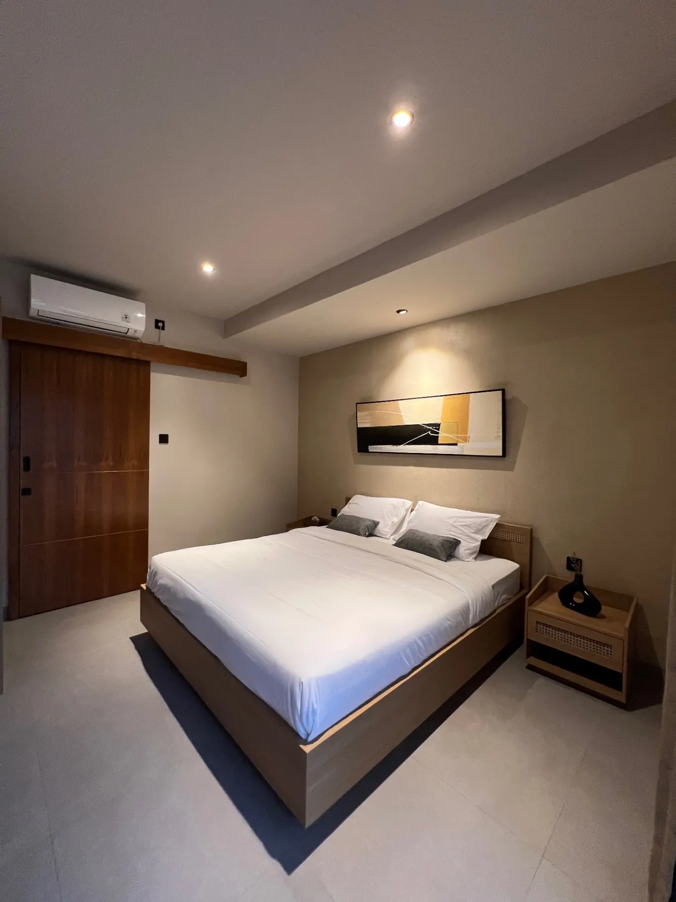 Luxury Brand New Double R Villa in the heart of Canggu — image 2