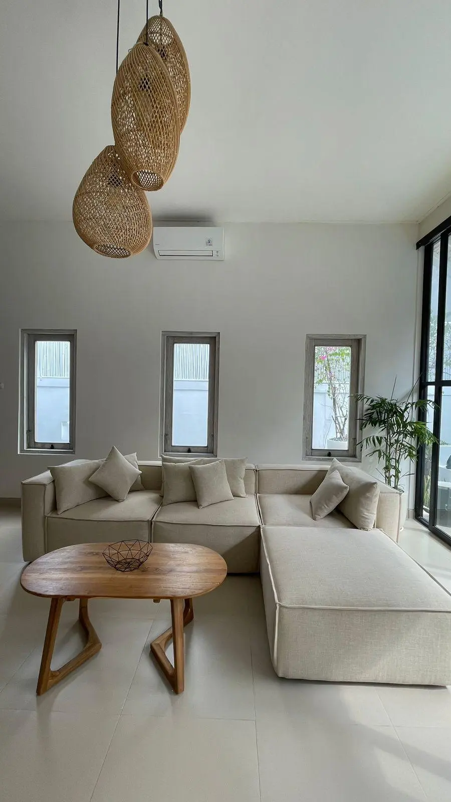 Villa For Rent 3 Bed In PererenanBadung Bali PO-3432 — image 4