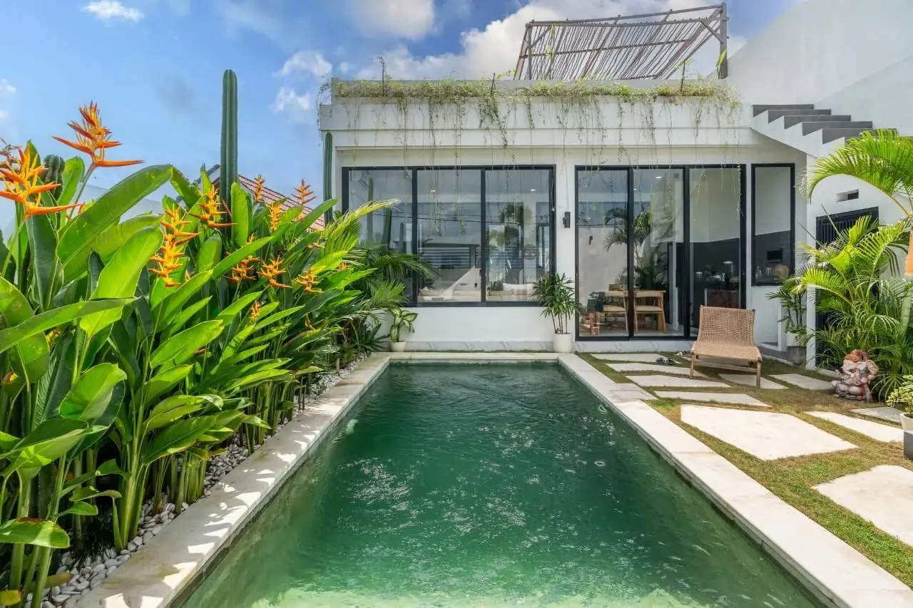 Villa For Rent 2 Bed In Pererenan Badung Bali PO-3433 — image 2