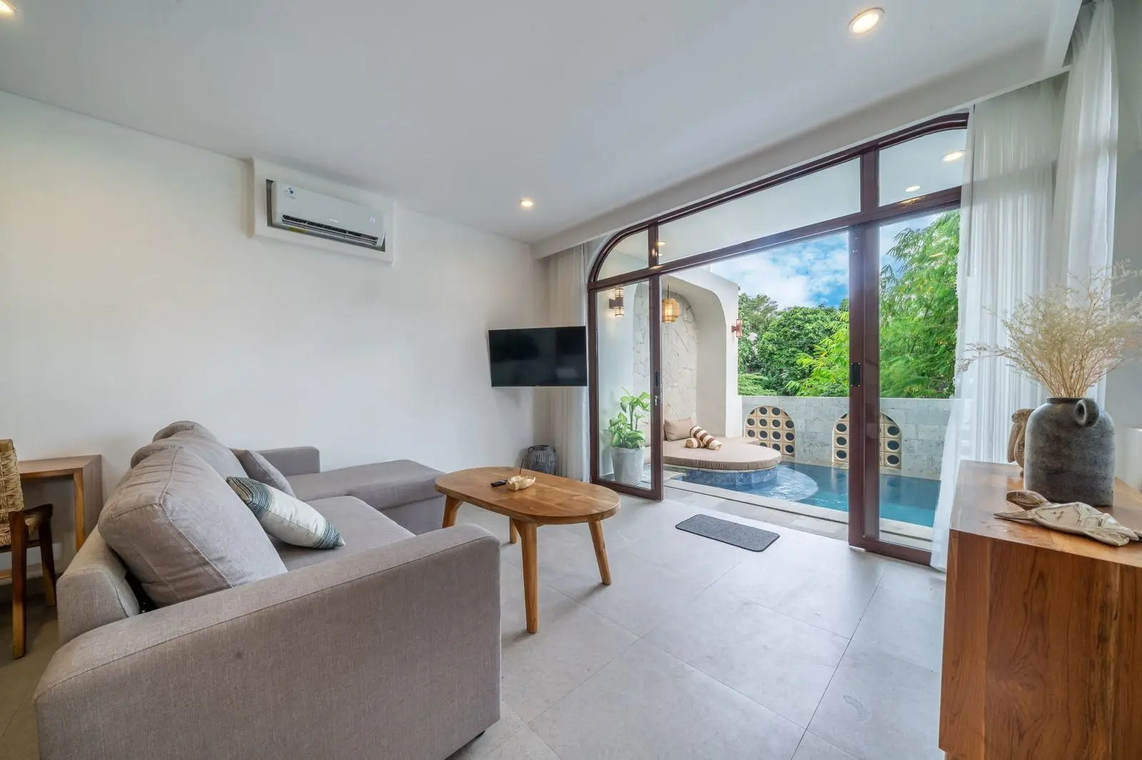 Villa For Rent 3 Bed In PererenanBadung Bali PO-3434 — image 4