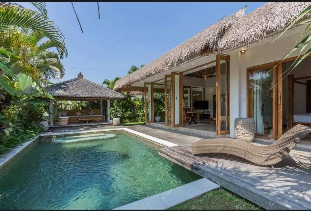 Villa For Rent 3 Bed In Umalas Kerobokan Bali AK-3435