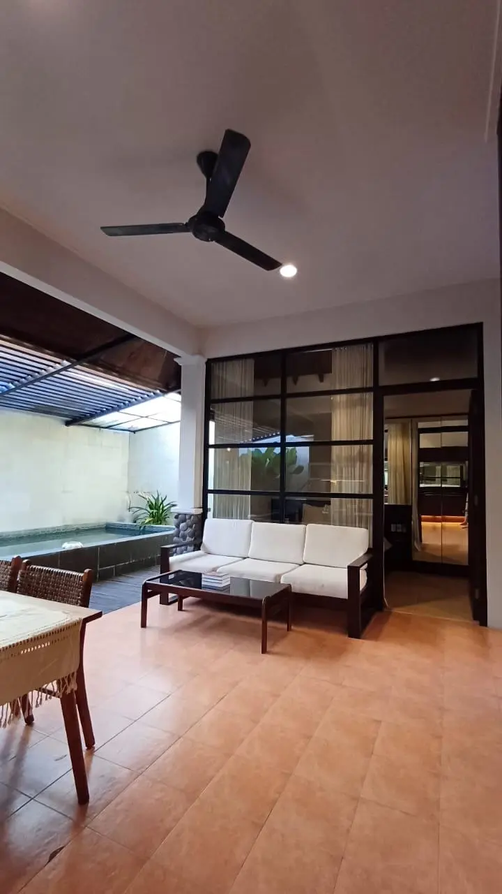 2-BR villa in Seminyak with indoor pool — image 1