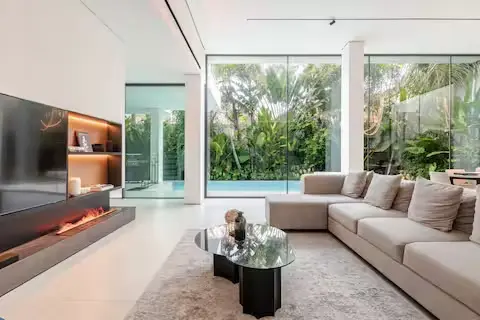 Ultra luxury new villas berawa Canggu