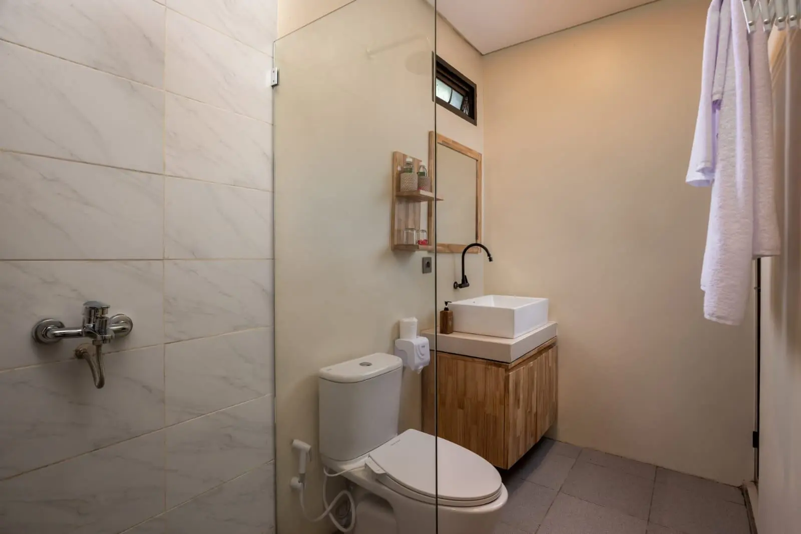 Senetan Villas — image 2