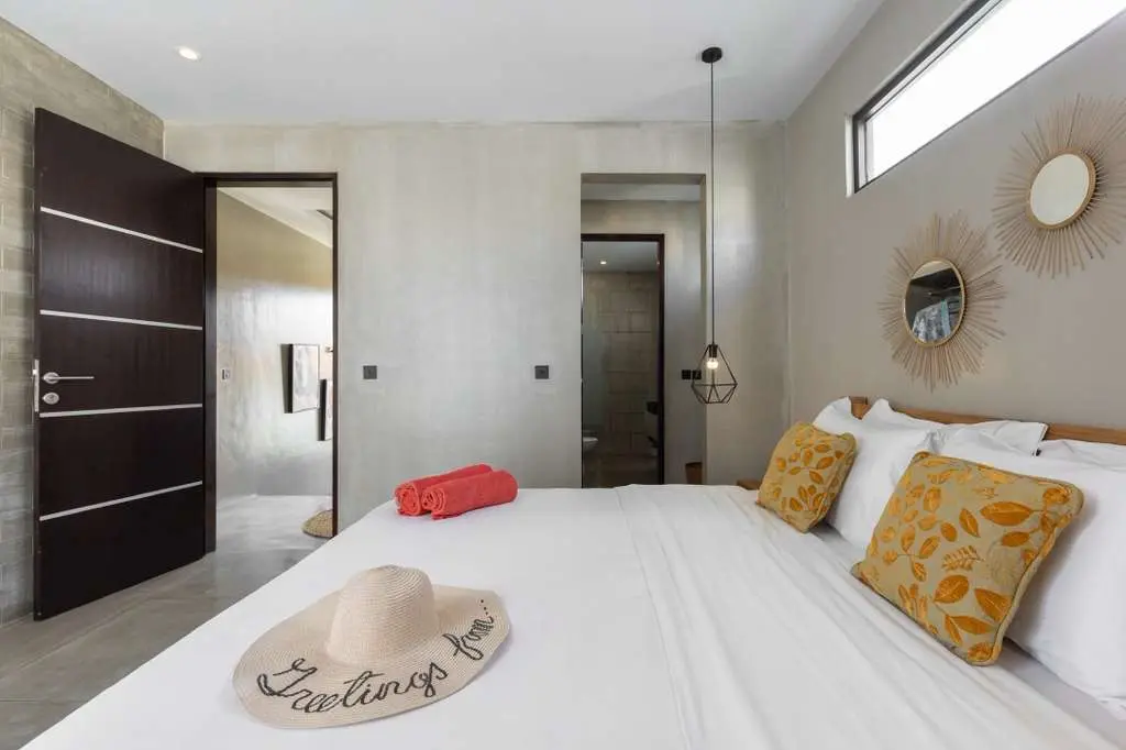 Villa Dream - 3-Bedroom Villa for Monthly Rental in Padonan — image 3
