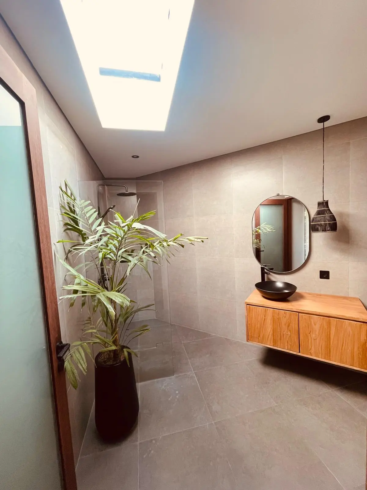 Little lotus 2 bedrooms villa in bumbak — image 4