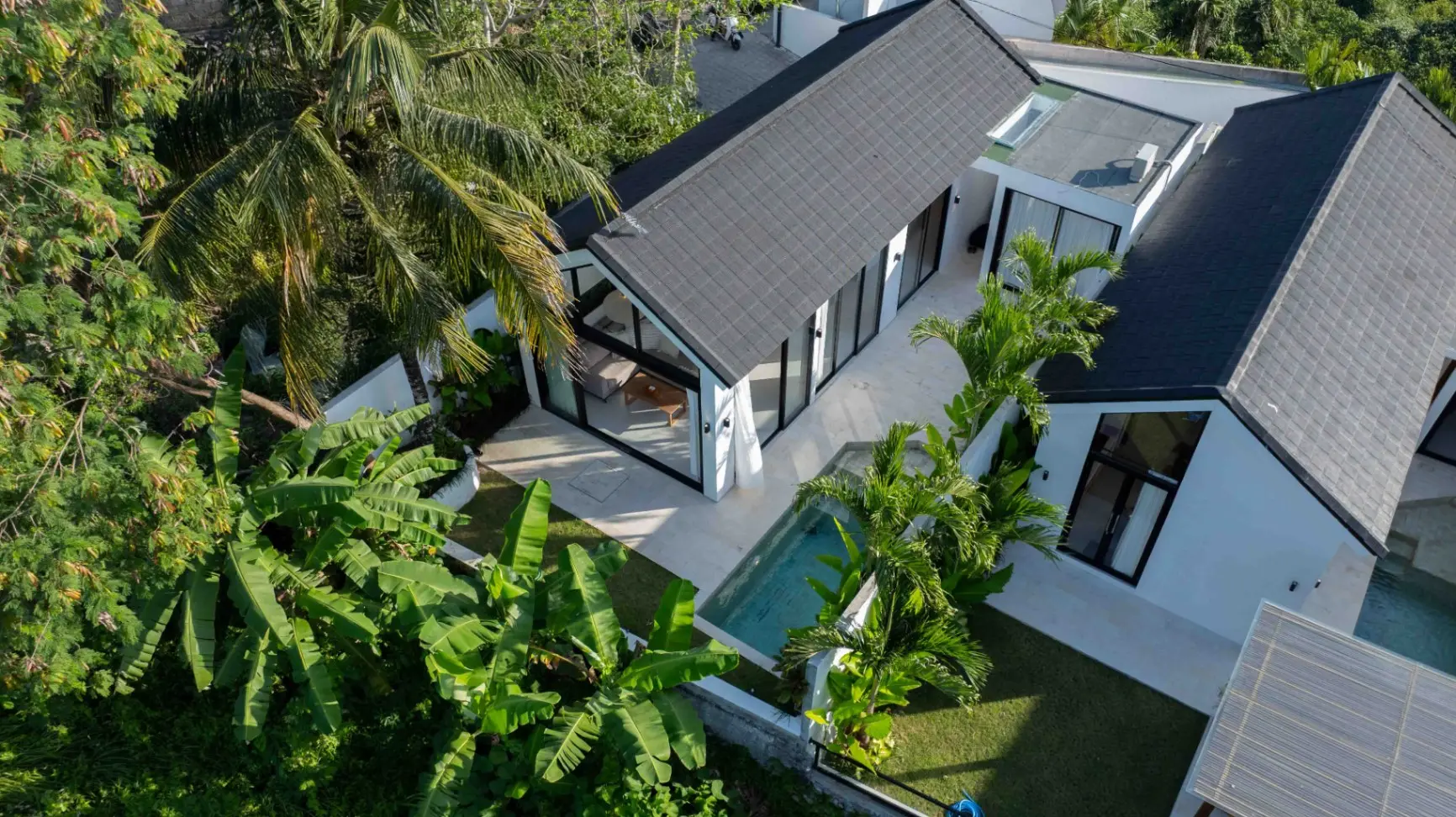 2-Bedroom Villa with Peaceful Field Retreat in Cepaka