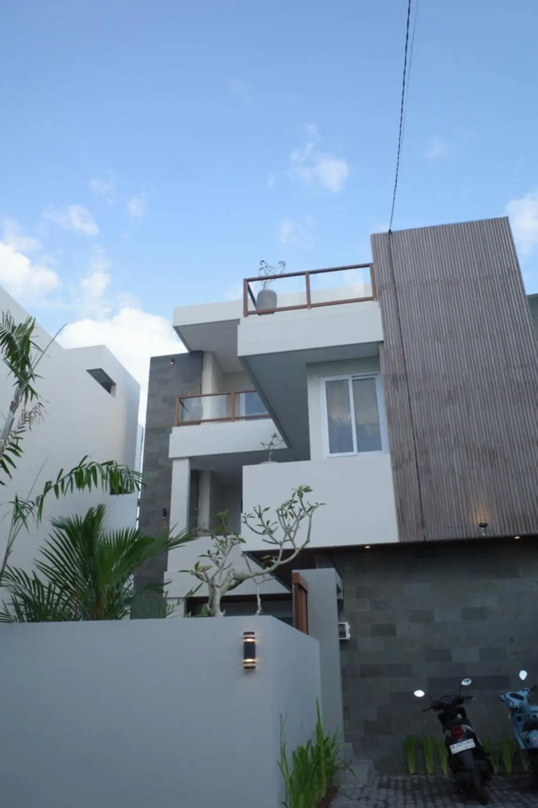 Modern Villa For Rent 3 Bed In SesehMengwi Bali PO-3450