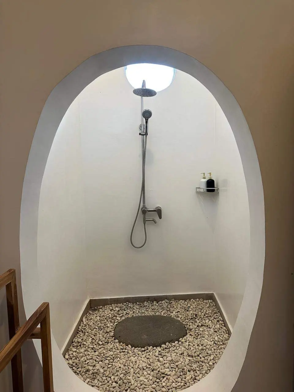 Brand New 2 bedrooms villa Canggu — image 2