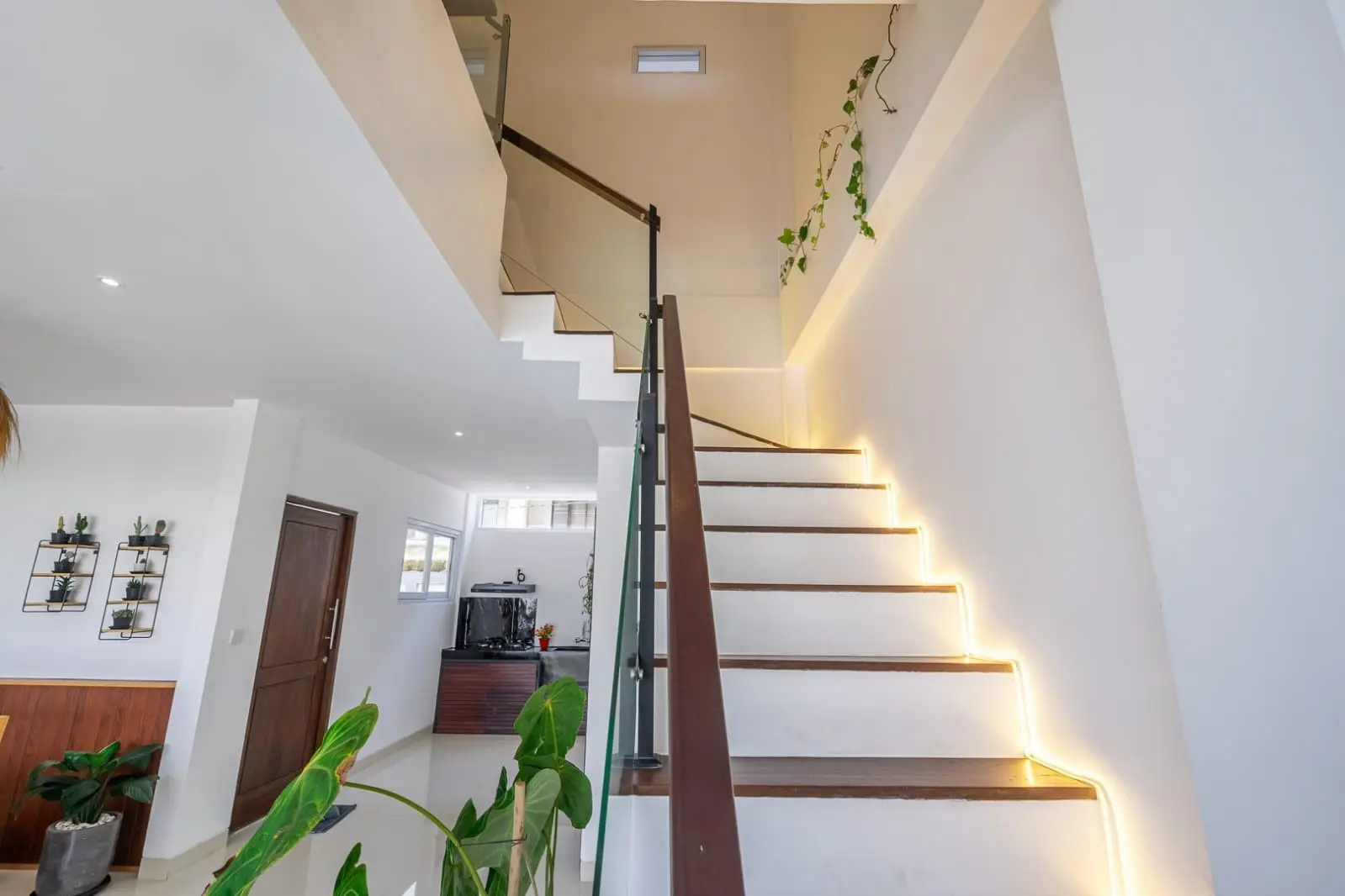 Villa For Rent 2 Bed In Kayu Tulang Canggu Bali EK-3457 — image 1