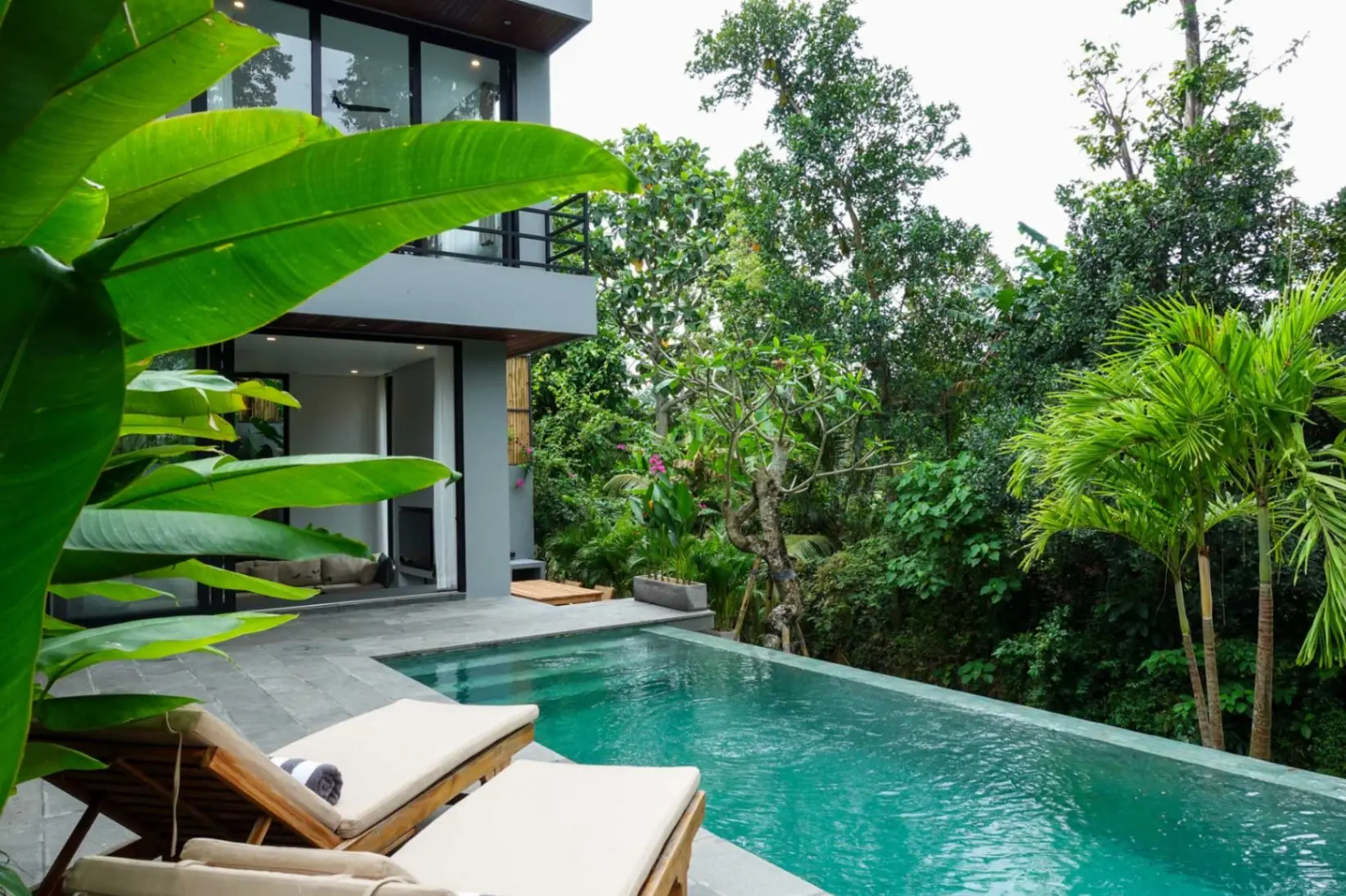 2-Bedroom Riverfront Minimalist Villa in Peaceful Cepaka — image 2
