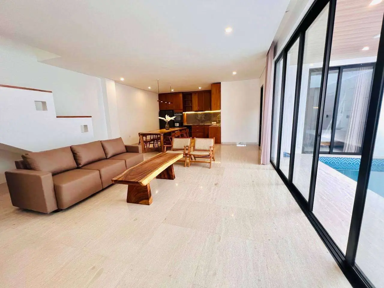 4 BEDROOM VILLA FURNISHED CLOSE TO BERAWA BEACH - AF477 — image 3