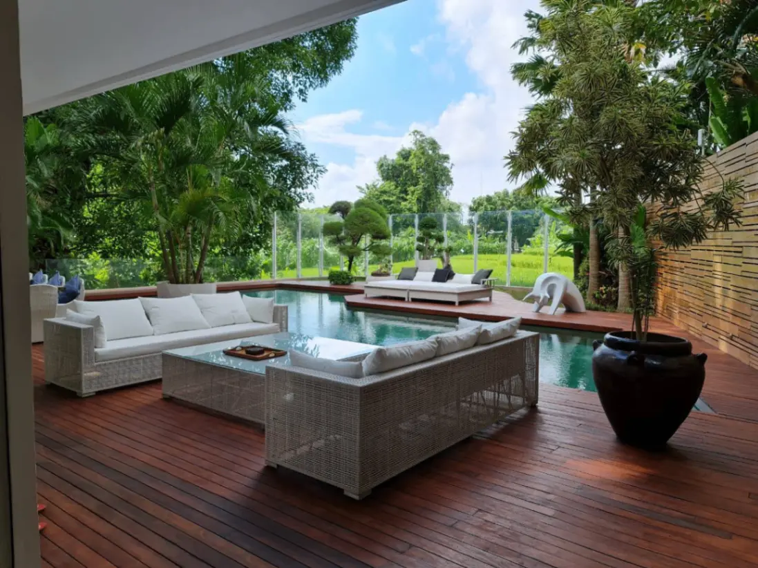 4BR Villa w/Rice-Field View & Wraparound Balcony — 450 sqm Build on 600 sqm Plot — image 1