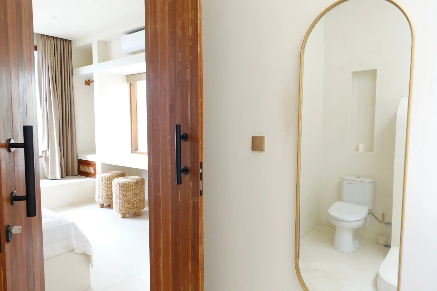 2-Bedroom Villa with Sunset Lounge Area in Tumbak Bayuh — image 4