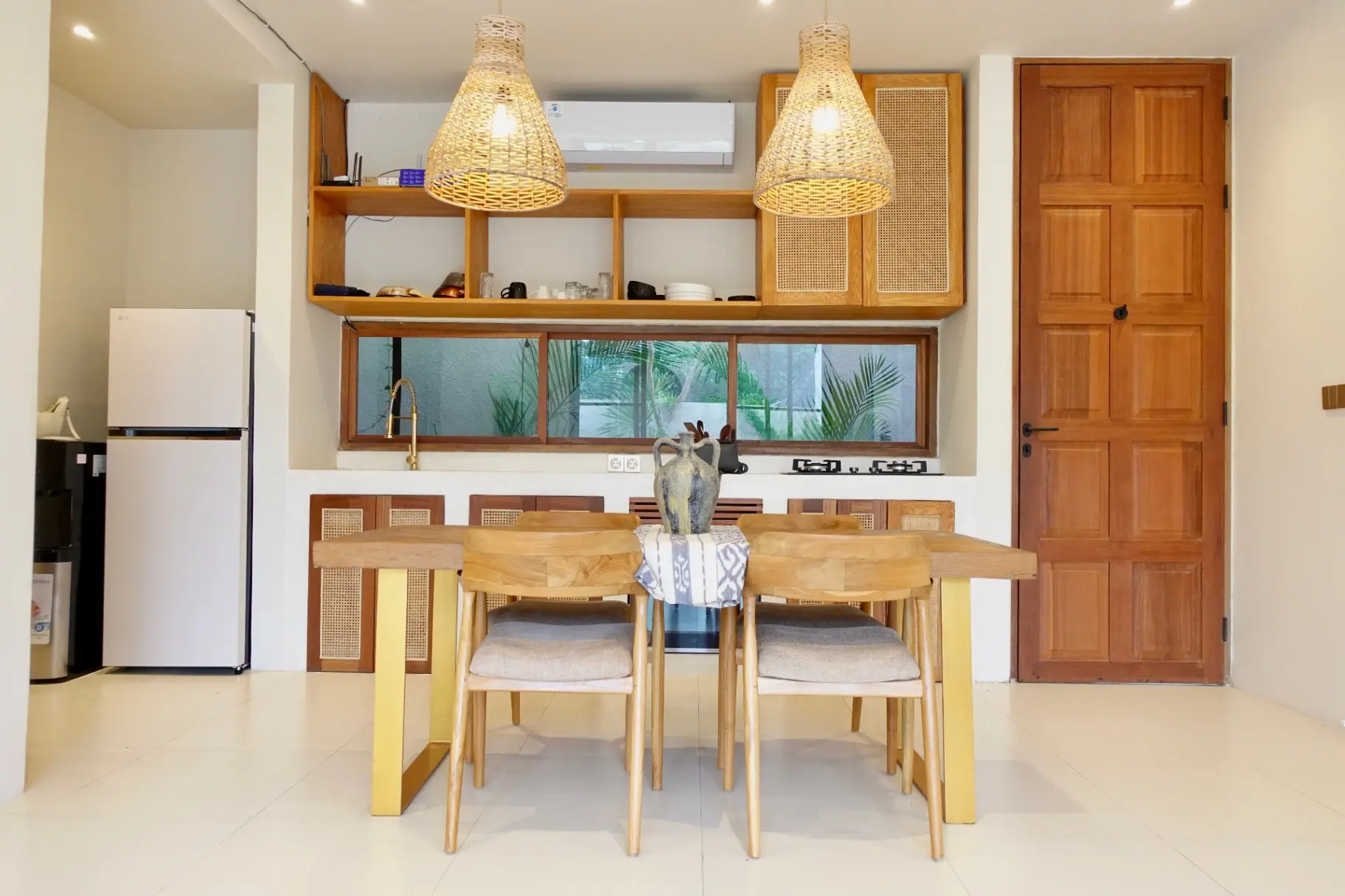 2-Bedroom Villa with Sunset Lounge Area in Tumbak Bayuh — image 1