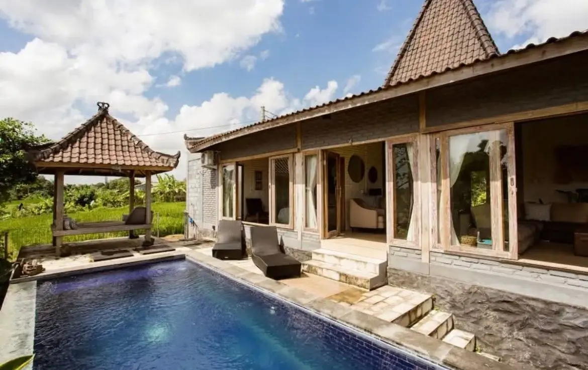 Villa For Rent 4 Bed In Berawa Tibubeneng Bali PO-3470