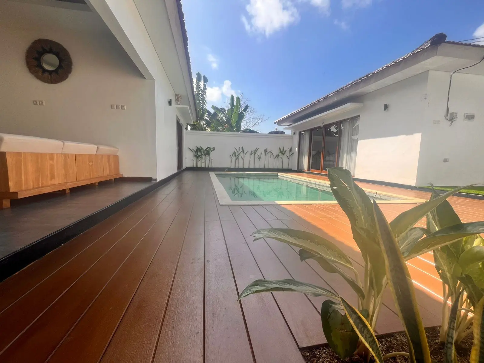BOOK NOW AVAILABLE Brand New Villa For Rent — image 4