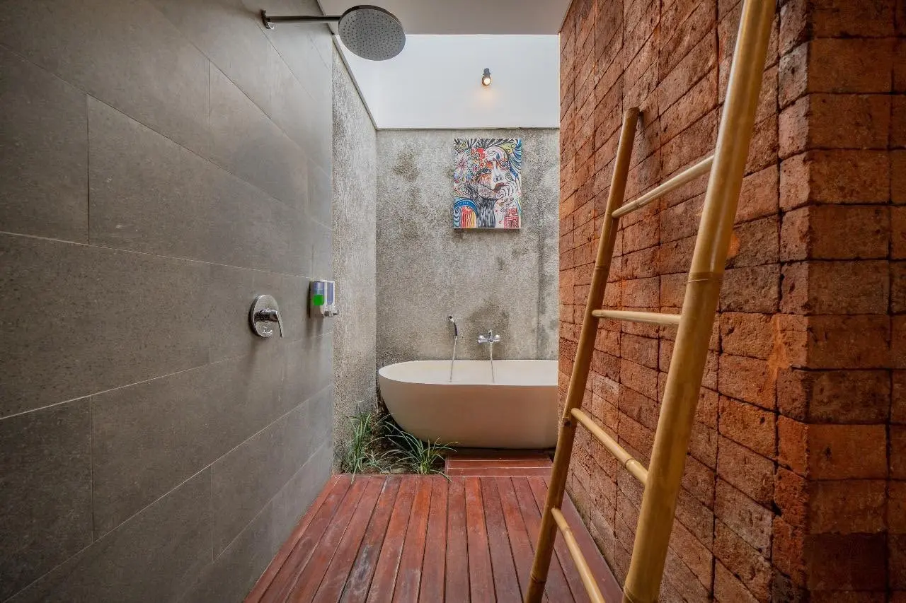 2 BEDROOM MODER VILLA UBUD — image 1