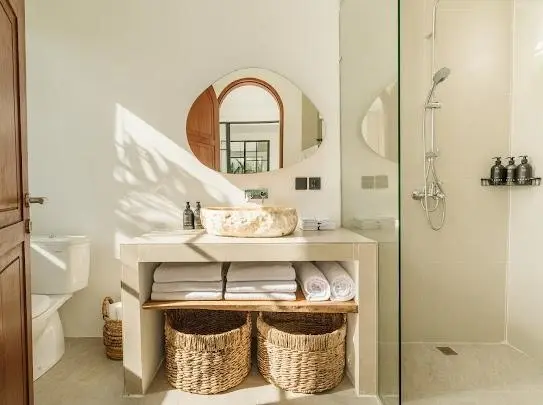 Modern Villa For Rent 2 Bed Canggu Badung Bali OY-3475 — image 1