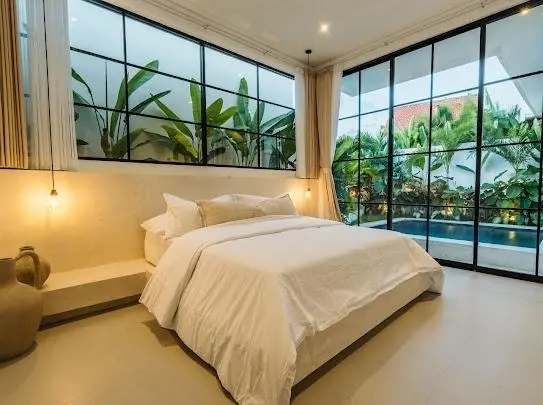Modern Villa For Rent 2 Bed Canggu Badung Bali OY-3475 — image 4