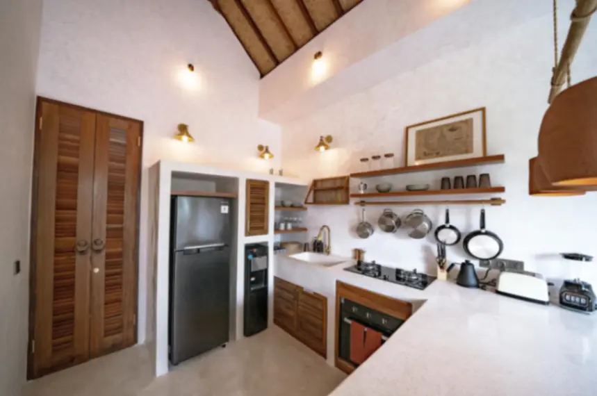 1 Bedroom Villa 5 Minutes to Kedungu Beach — image 3