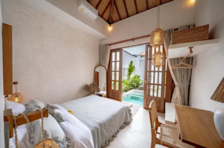 1 Bedroom Villa 4 Minutes to Kedungu Beach — image 3
