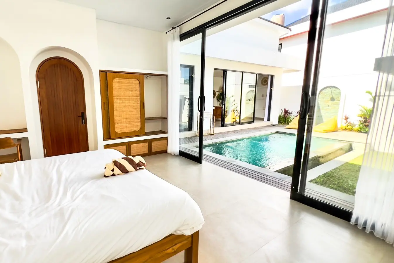 Green Vibe Villa - Brand New 2BD — image 4